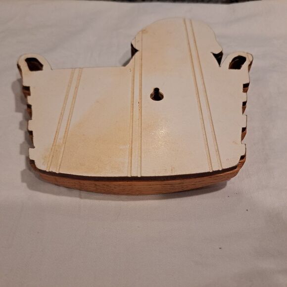 Vintage Puppy in Woven Basket Brown Wall Hanging Intarsia Home Decor Dog Beagle - Picture 7 of 9